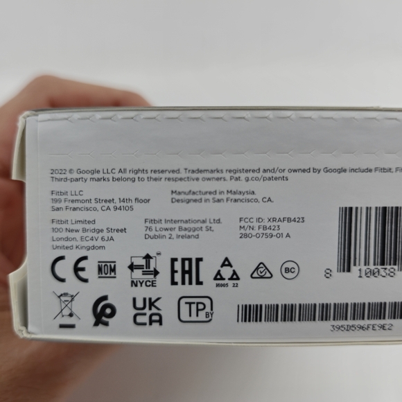 Fitbit Charge 5 by Google Fitness Health Tracker Black Brand New Sealed in Box - Picture 8 of 8